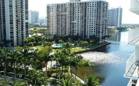 Admirals Port Condo, Aventura, Florida