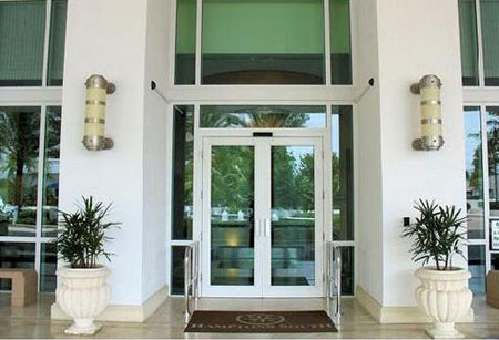 Hamptons South, Aventura, Florida