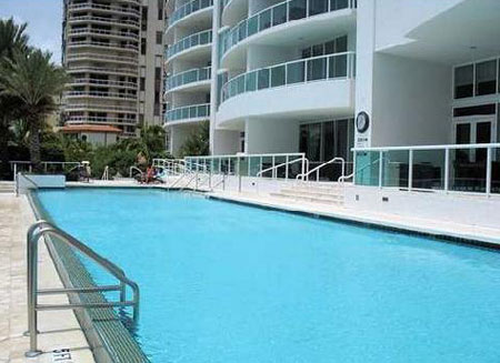 Hamptons South, Aventura, Florida