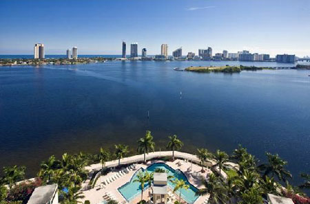 Hidden Bay Condo, Aventura, Florida