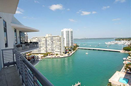 Capri South Beach Residences