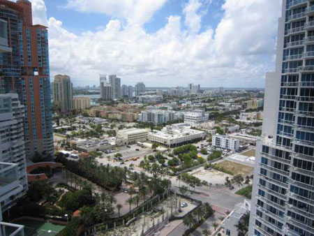 Continuum Tower One Condo, South Beach