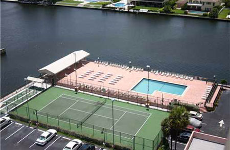 Avant Garde condo Hallandale Beach