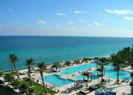 Beach Club 3 Hallandale Beach