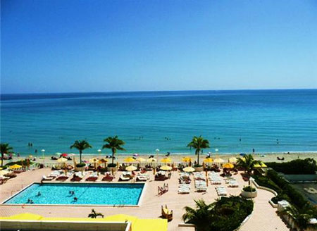 La Mer condos Hallandale Beach