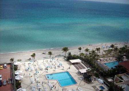 Parker Plaza Hallandale Beach