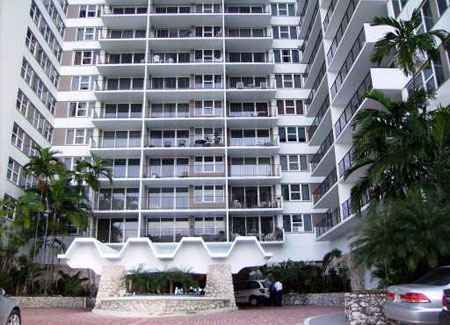 Parker Plaza Hallandale Beach