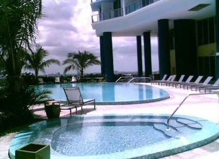 Latitude on the River Brickelli