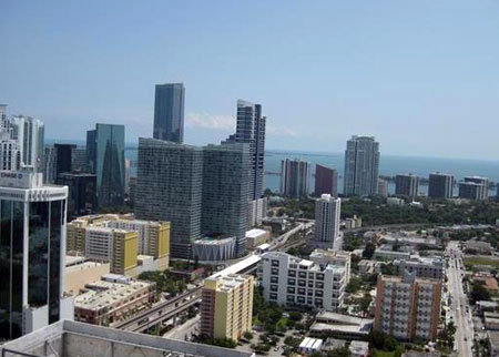 Latitude on the River Brickelli