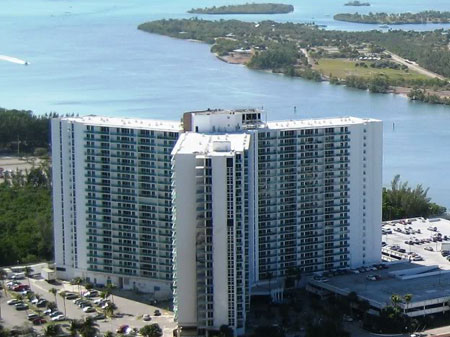 Arlen House condos in Sunny Isles Beach, FL 33160