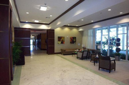 Sunny Isles Beach La Perla Condo