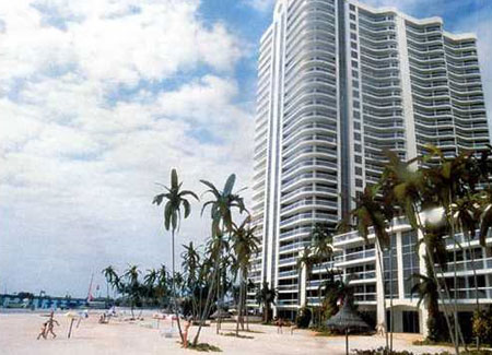 Sands Pointe Condo, Sunny Isles Beach, Florida