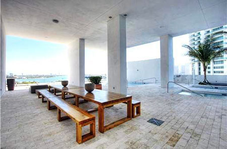 Ten Museum Park Downtown Miami