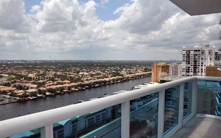 Trump Hollywood Residences Florida