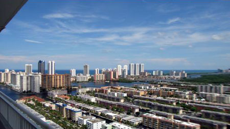WIlliams Island 2000 Condo in Miami, Florida