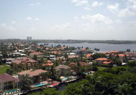 WIlliams Island 2000 Condo in Miami, Florida