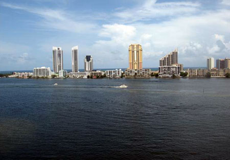 Williams Island 4000 Condo for Sale Rent. Aventura Miami