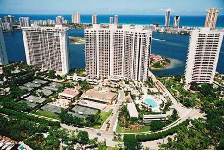 Bella Mare at Williams Island Aventura