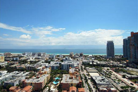 The Yacht Club at Portofino, South Beach