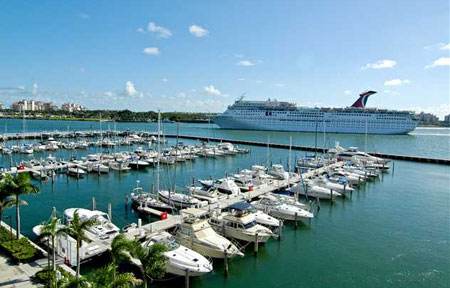 The Yacht Club at Portofino, South Beach