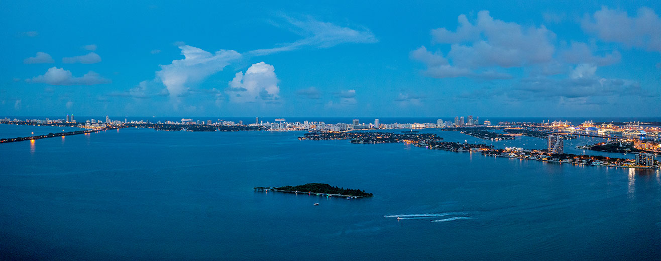 Aria Reserve East View Night