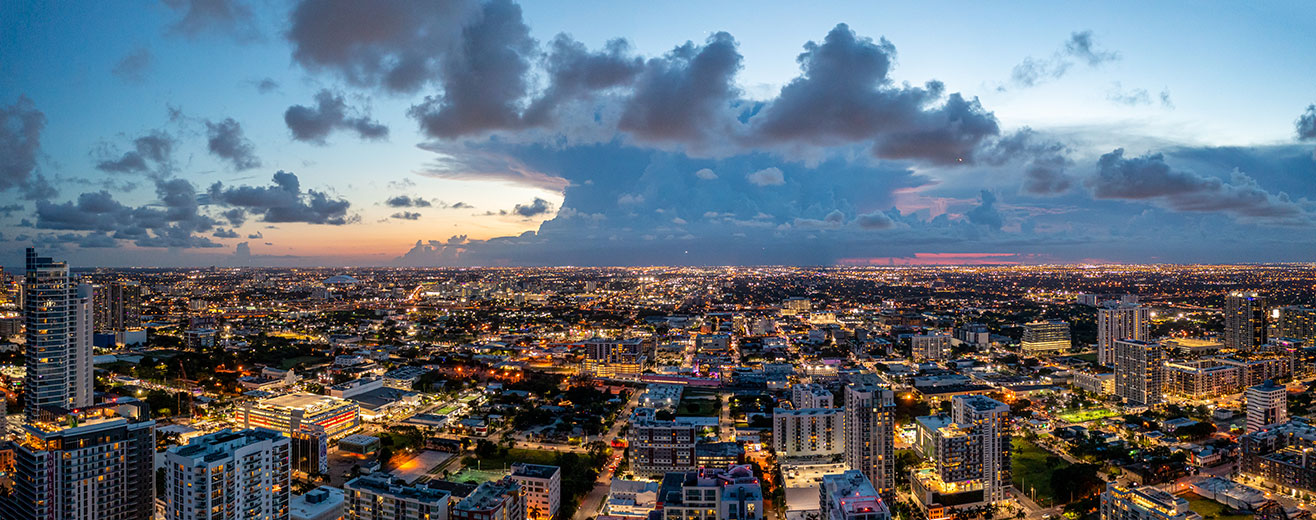 Aria Reserve West View Night