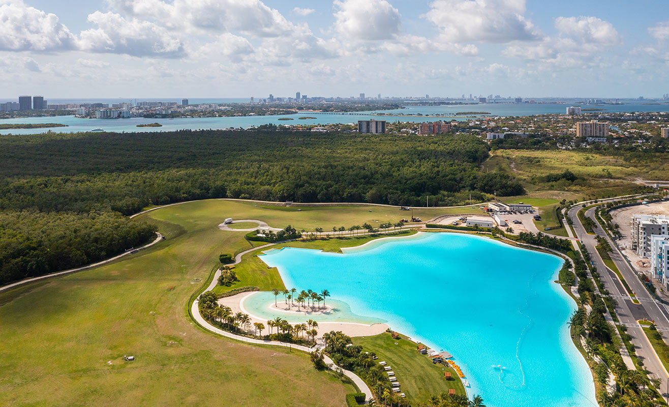 One Park Tower - Location & Views