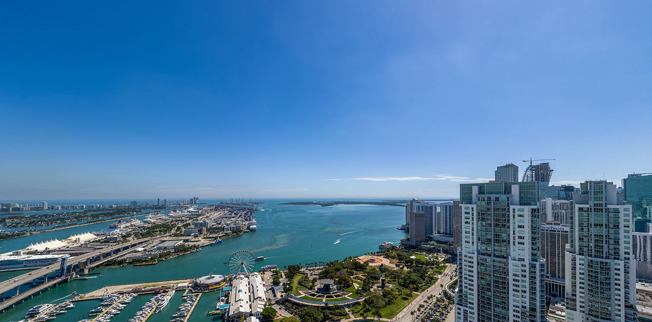 Society Residences View 47 Floor