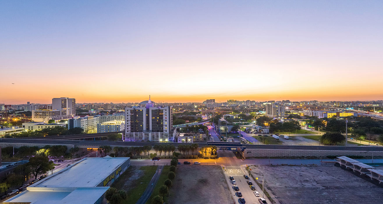 West Eleventh 15 floor - West View