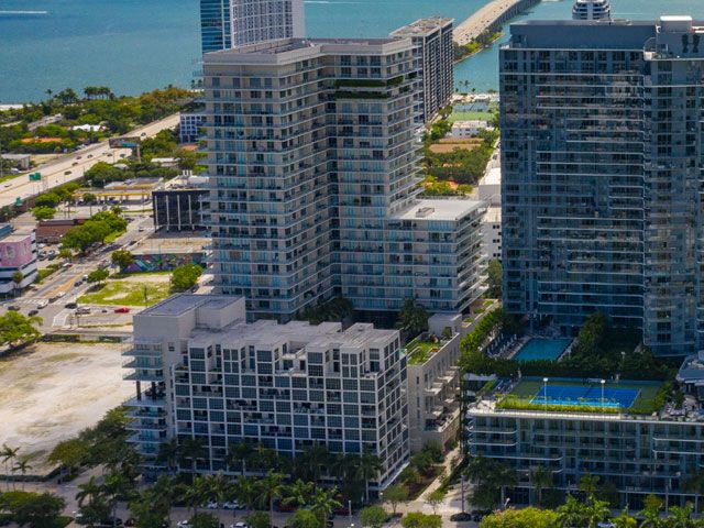 2 Midtown apartments for sale and rent