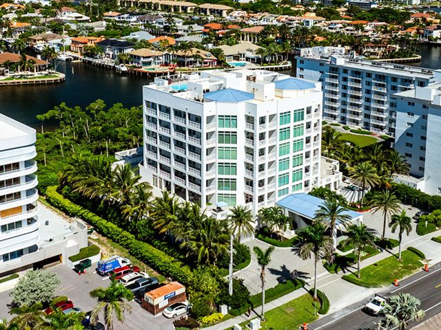 3200 South Ocean apartments for sale and rent