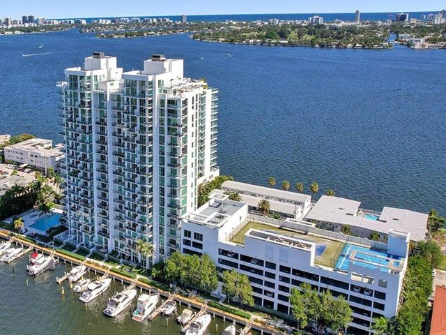 Eloquence on the Bay apartments for sale and rent