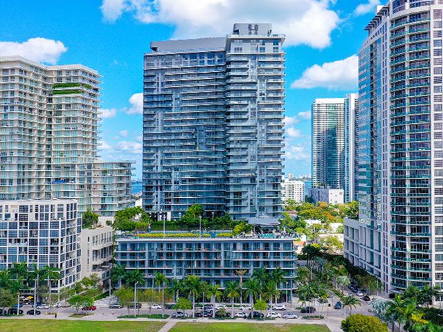 HYDE Midtown apartments for sale and rent