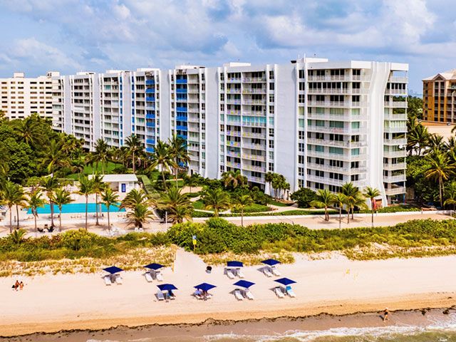 Sands of Key Biscayne apartments for sale and rent