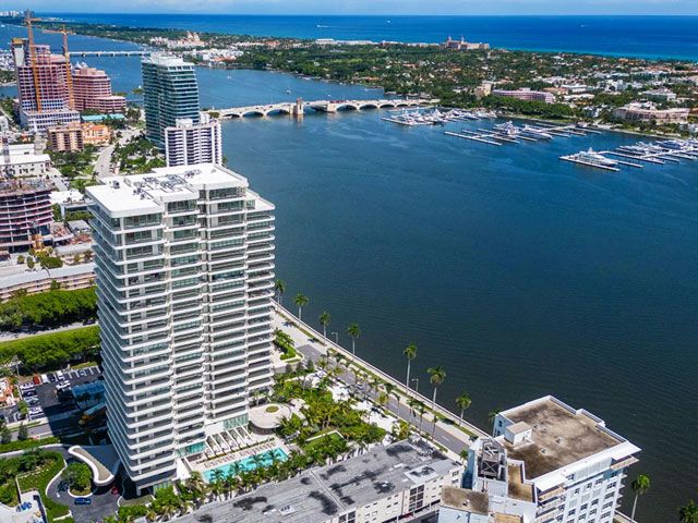 La Clara apartments for sale and rent