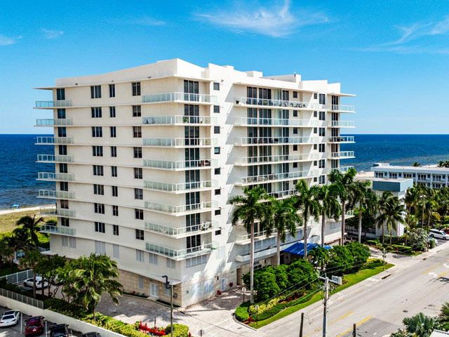 Luna Ocean Residences apartments for sale and rent