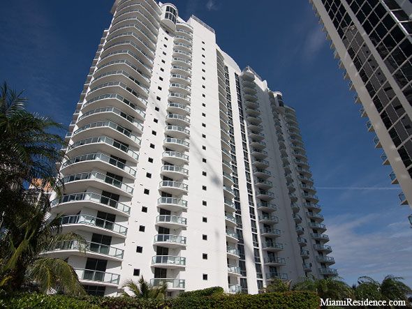 Marenas Resort apartments for sale and rent