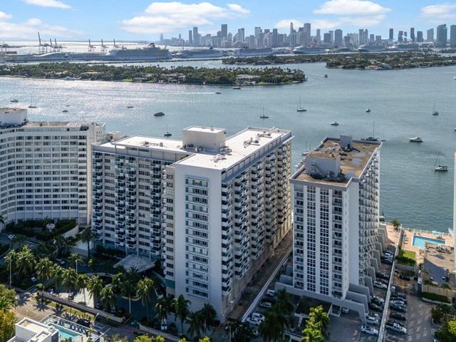 Mirador North apartments for sale and rent