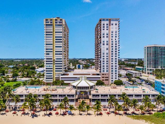 Pompano Beach Club apartments for sale and rent