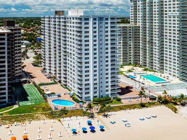 Regency Tower apartments for sale and rent