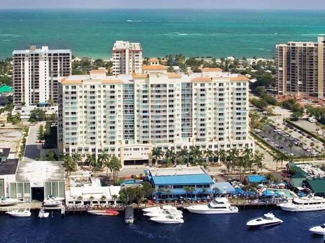 Tides at Bridgeside Square apartments for sale and rent