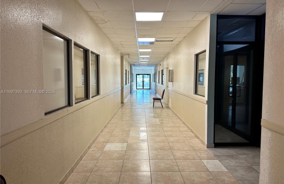 2922 N State Road 7 #