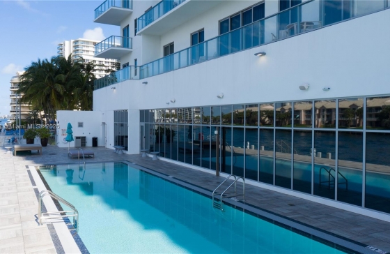 4010 S Ocean Dr #CU-1