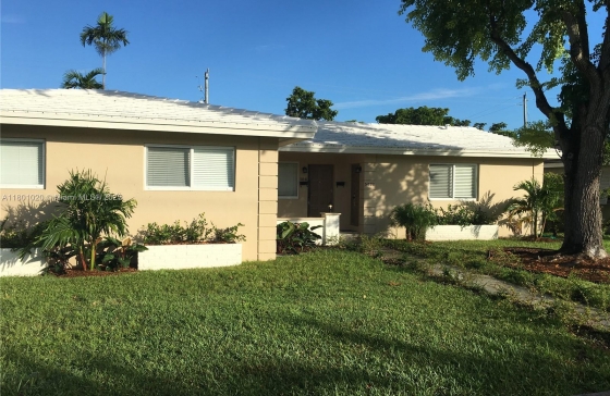 5031  Ponce De Leon Blvd #