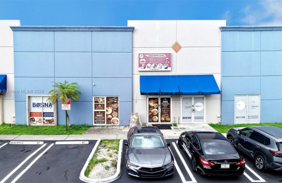 4960 NW 165th St #B7