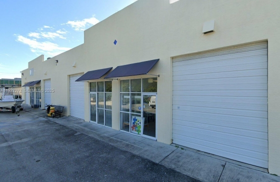 1480 NE 131st St #105