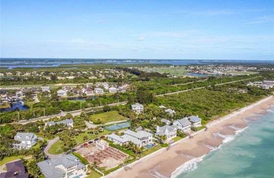 2335  Sanderling Ln #