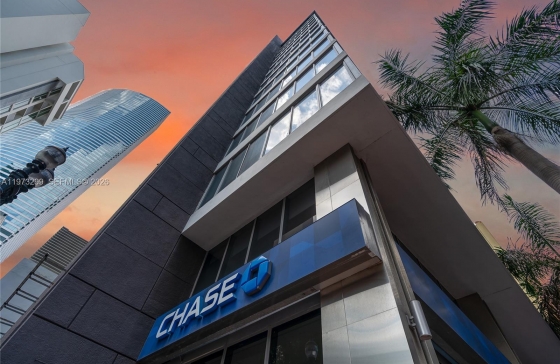 150 SE 2nd Ave #1401